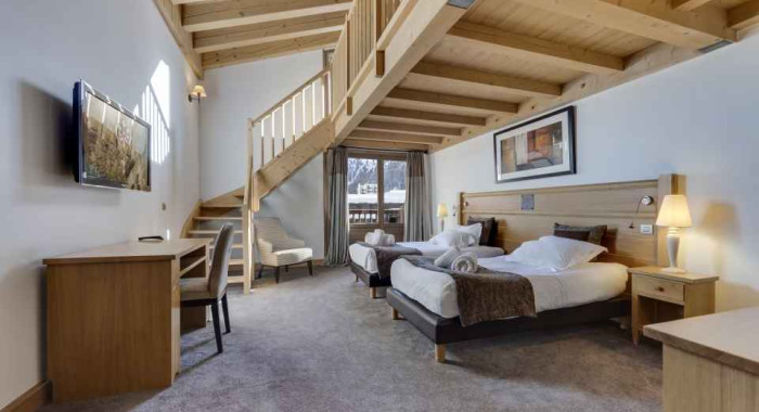 Hotel & Spa Le Savoie, Val D'Isere ski chalet, image 6